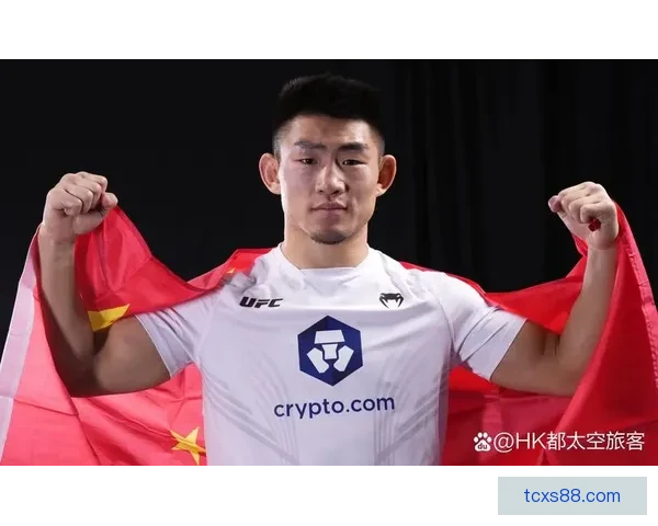 UFC温顿VS锤子巅峰对决力量技术与意志的终极较量八角笼历史性一战